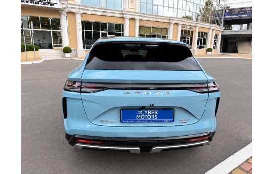 Denza N7 EV, пробіг 15 тисяч км